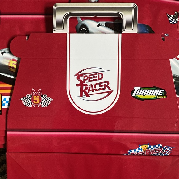 NEW W/TAGS🏁 12 Hallmark Speed Racer “Lunchbox” Gift Bags - Picture 6 of 13